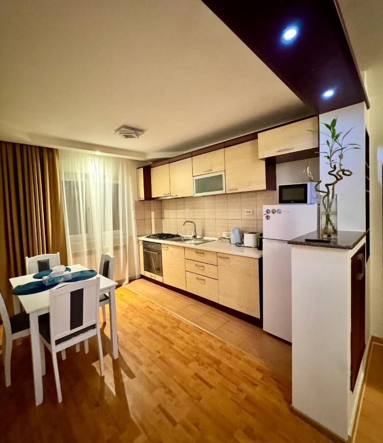 Apartamento Altheda Living Eroilor 116-A4 Suceava Exterior foto